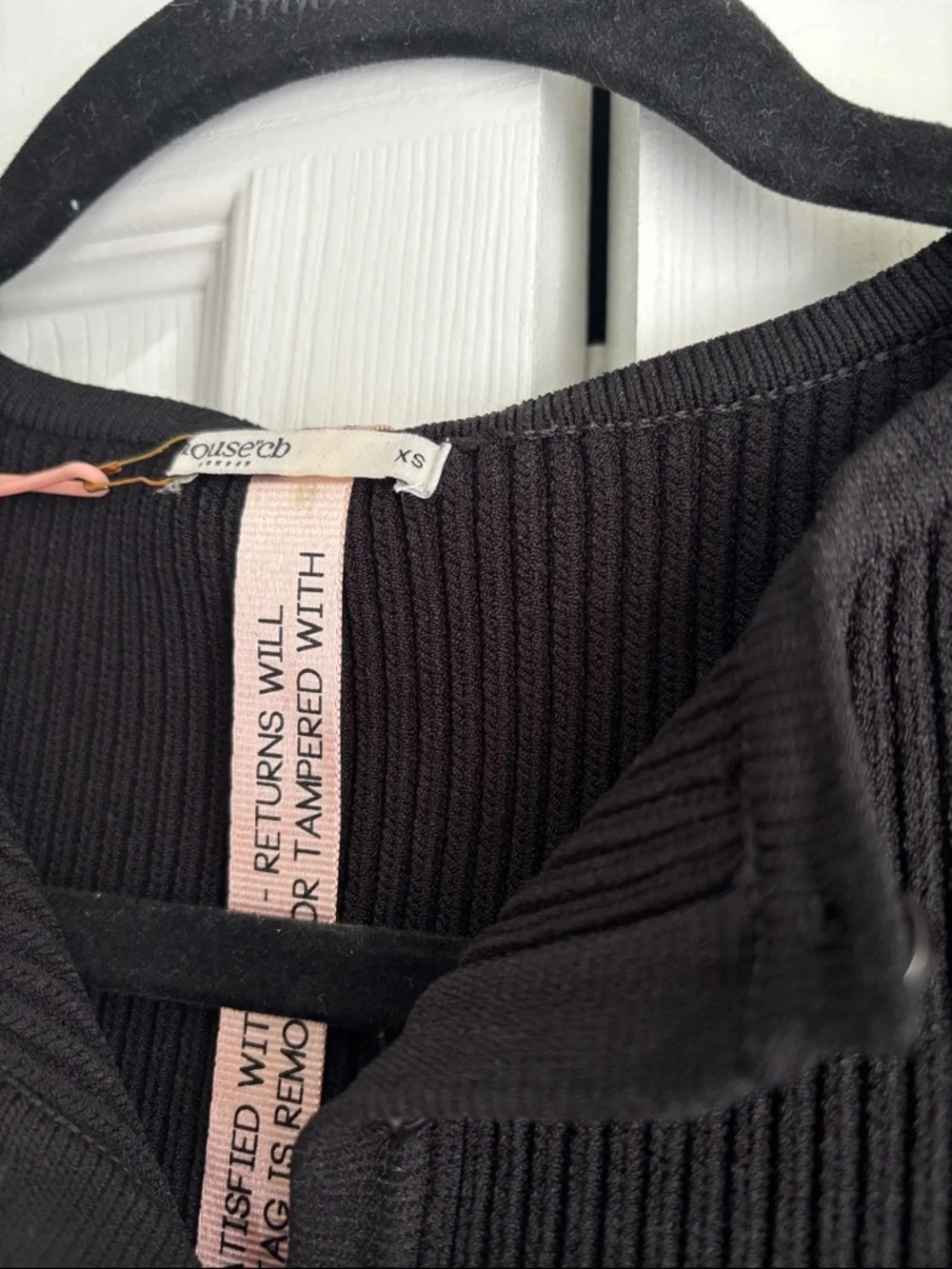 House of CB Black Ribbed Crop Cardigan - Picture 3 of 3